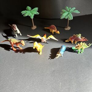Cake Toppers By Imperial Creatures of the World Animal Dinosaur Collection 2009