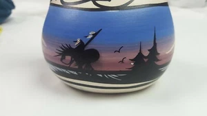 Native American Pottery Sand Wedding Vase Etched & Hand Paint ~ End Of Trail ~ - Picture 1 of 8