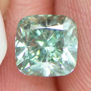 Cushion Shaped Diamond Fancy Green Color One Carat VS1 Loose Natural Enhanced - Picture 1 of 8