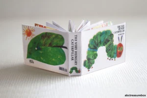 Libro The Very Hungry Caterpillar, 1:12 casa de muñecas miniatura guardería infantil - Imagen 1 de 12
