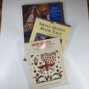 Lot of 3 Mini Baby Crib Small Quilts Books Craft Sewing Traditional - Imagen 1 de 24