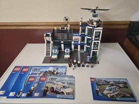 LEGO City: Police Station (7498) & Police Helicopter (7741) Both 100% Complete