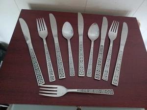 10 VTG Imperial IIC Serta Korea Floral Flatware Stainless Silverware Mixed Lot - Picture 1 of 7