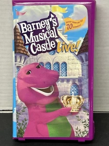 Barneys Musical Castle LIVE VHS Never Seen On TV Purple Hard Clamshell Rare - Foto 1 di 7
