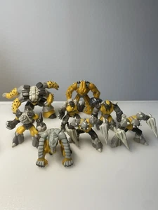 Paquete de figuras de acción Gormiti X8 - Earth Rock Faction Giochi Preziosi - Imagen 1 de 4