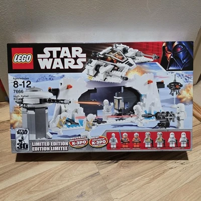 LEGO Star Wars: Hoth Rebel Base (7666) 30 Aniversario NUEVO Sellado de Fábrica Foto 1 de 4