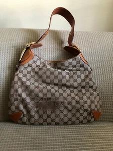 Gucci Women's Web GG Canvas Hobo Bag. - Picture 1 of 12