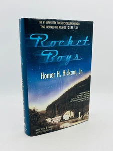 Rocket Boys - Homer H. Hickam, Jr. SIGNED 1998 Delacorte Press Later Printing DJ - Foto 1 di 13