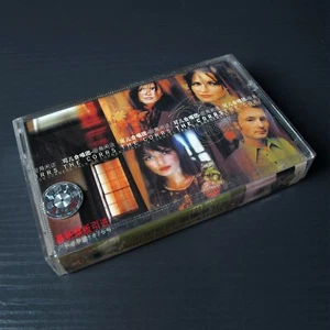 The Corrs - Talk On Corners 街角闲谈 CHINA Import Cassette Tape #0803 - Picture 1 of 3