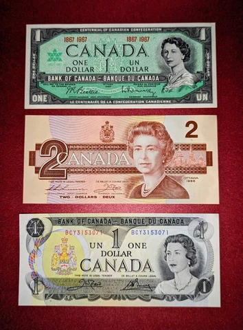 Canada 1967+1986+1973 Notes $1, $2. Set of 3 Vintage Crisp UNC Bills Cover