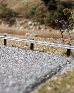 Osborn Model #1008 HO Scale Guard Rails Free Shipping - Picture 1 of 1