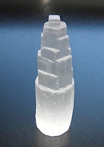 Selenit Turm weiß 15 cm groß 431 g Marienglas Mineralien Deko aus Marokko - Bild 1 von 4