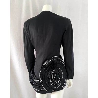 Blazer vintage MARIMEKKO con roseta floral, chaqueta de noche escultórica negra - Imagen 1 de 4