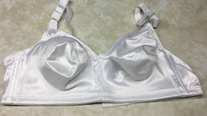 Ladies Bali Brand Bra - White - Size 42C - Picture 1 of 8