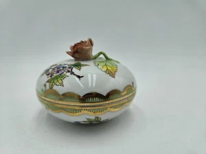 Herend Porcelain Queen Victoria Bonbon Trinket Dish With Lid Rose Finnial 3" - Picture 1 of 6
