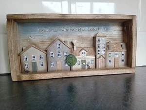 NEXT 3D Plaque, 'Home Is Where The Heart Is', 28.5 x 5 x 14cm - Picture 1 of 7