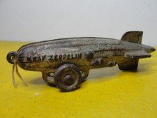 VINTAGE CAST IRON GRAF ZEPPELIN PULL TOY 4 3/4