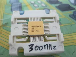 1pcs Bt108BF-41 300MHZ IC D/A converter, single 8bit, Bipolar, QFL, 32pin - Imagen 1 de 1