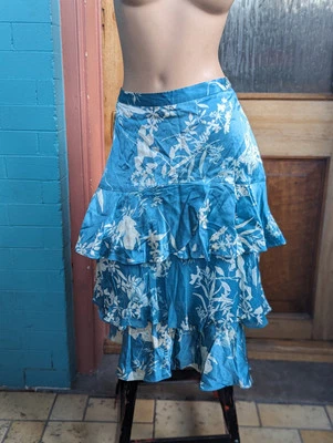 Vintage Y2K Banana Republic Blue Floral Silk Low Waist Preppy Corp Midi Skirt 6 - Image 1 of 4