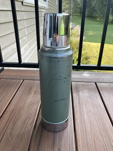 Vintage Stanley Stainless Steel Thermos Aladdin 1 Quart With Stopper A944B - Picture 1 of 8