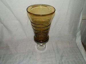 De colección, vidrio de depresión, ámbar y transparente, pedestal, flor, jarrón de 9 1/2 - Imagen 1 de 5