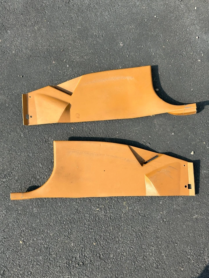 Dodge Aspen 1976 juego de fundas de cinturón de seguridad - moldura interior - bronceado - carrocería F Foto 1 de 2