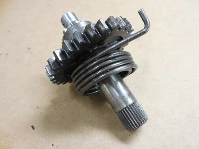 95 Suzuki rm125 kicker shaft gear kick start spring  1995 rm 125 - Image 1 of 2