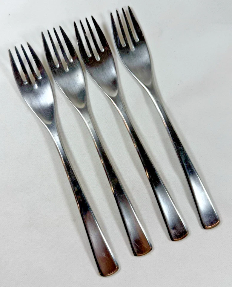 4 pcs WMF Cromargan DOMUS-BRASILIA Satin Stainless KOREA Flatware 7" SALAD FORKS - Image 1 of 4