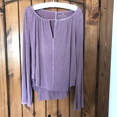 Camiseta American Eagle Suave Sexy Talla S Lavanda Lila Dobladillo Alto Cuello Redondo L/S Usada en Excelente Condición Foto 1 de 4