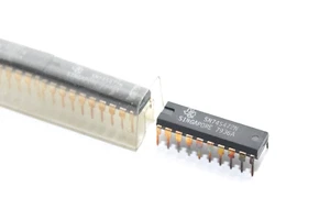 Vintage IC Baustein von Texas Instrument Typ SN74S472N, Integrated Circuit, NOS - Picture 1 of 3