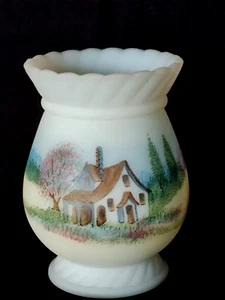 HTF Fenton Glass Vase White Satin HP Country Cottage Scene House  D. Frederick - Imagen 1 de 8