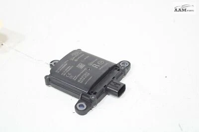Módulo sensor radar punto ciego trasero derecho MAZDA 3 2020-2023 B0J967Y30C OEM Foto 1 de 4