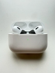 Apple AirPods Pro 2nd Generation Bluetooth Wireless Ear Buds - Great Condition - Picture 1 of 4