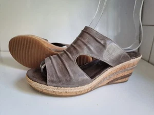 GABOR DESIGNER UK 5.5 EU 38.5 WOMENS TAUPE LEATHER STRAPPY LOW WEDGE SANDALS - Picture 1 of 13