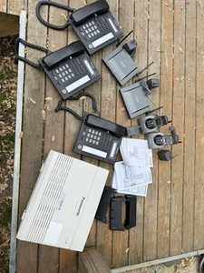 Panasonic KX-TA824 8 Lines Advanced Caller ID Advanced Hybrid Complete System - Picture 1 of 5