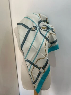 S20# Must de Cartier bufanda azul seda 34 pulgadas Foto 1 de 4