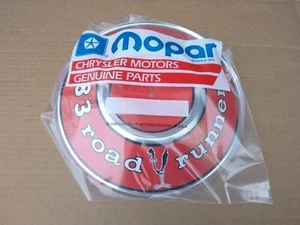 MOPAR NOS ROADRUNNER 383 AIR CLEANER RED PIE TIN - Picture 1 of 5