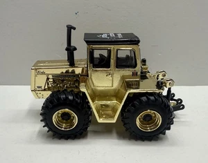 1/64 ERTL International Harvester 4156 Tractor Gold Chase - Picture 1 of 4