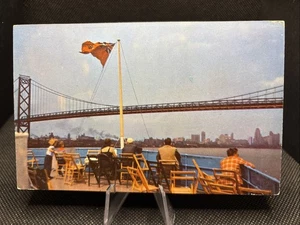 POSTCARD: The Ambassador Bridge International Suspension Bridge, Ontario X7 - Picture 1 of 2
