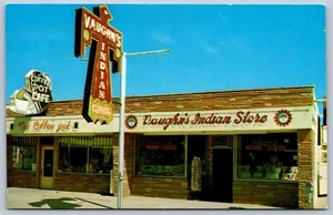 K40/ Williams Arizona Postcard Chrome Vaughn's Indian Store Jewelry Native 499 - Picture 1 of 2