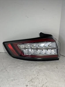 2015-2018 Ford Edge led rear left oem tail light DRIVER SIDE - Picture 1 of 9