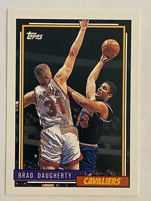 1992-93 Topps #352 Brad Daugherty Cleveland Cavaliers Foto 1 de 2