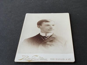 Foto de gabinete de joven victoriano de 1890 por Endean, Theo., Cleveland, Ohio. - Imagen 1 de 2