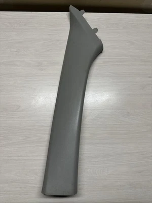 CHEVROLET EQUINOX WINDSHIELD LEFT SIDE A PILLAR TRIM COVER PANEL OEM 2018 - Imagem 1 de 4