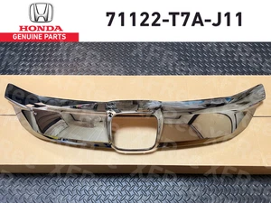 Honda New Genuine 2019-2022 HR-V Upper Front Grille Molding 71122-T7A-J11 OEM - Picture 1 of 12