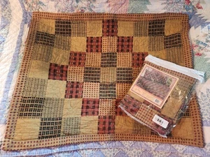 2 Neu ohne Etikett ~ Lid'l Dolly's ~ Neu ohne Etikett Traveler #5722 ~ Kissenbezüge ~ Set ~ primitive Quiltblöcke - Bild 1 von 1