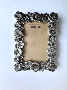 Pier 1 Frame for 4 x 6 Photo Silvertone Metal Floral Flowers W/Rhinestone - Picture 1 of 7