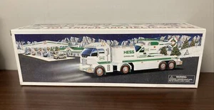 2006 Hess Toy Truck and Helicopter, New in Box Oil Gas Truck Memorabilia - Picture 1 of 5