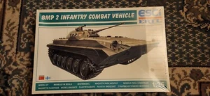 ESCI ERTL BMP 2 Infantry Combat Vehicle 1:35 Scale Model - Picture 1 of 6