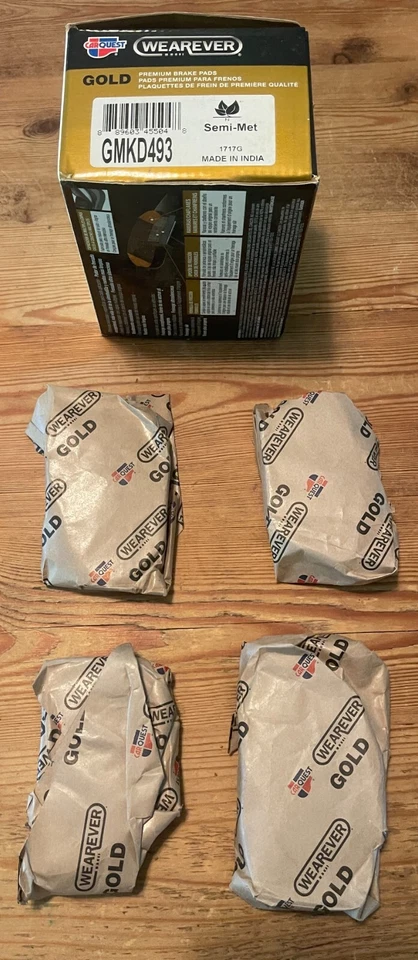 Juego de pastillas de freno de disco-Pastillas de freno delanteras semimetálicas doradas premium CARQUEST GMKD493 Foto 1 de 2